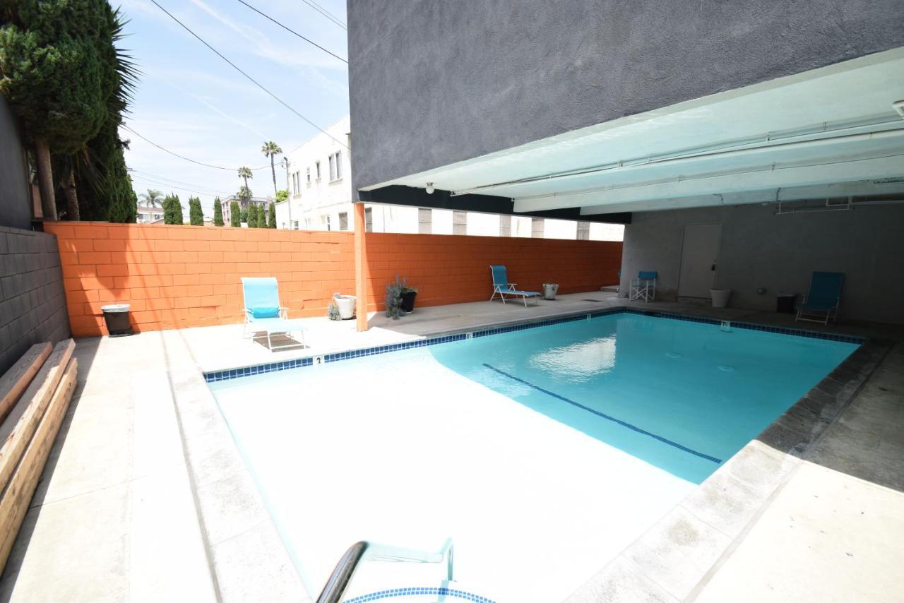 Hollywood Business Suites Los Angeles Exteriér fotografie